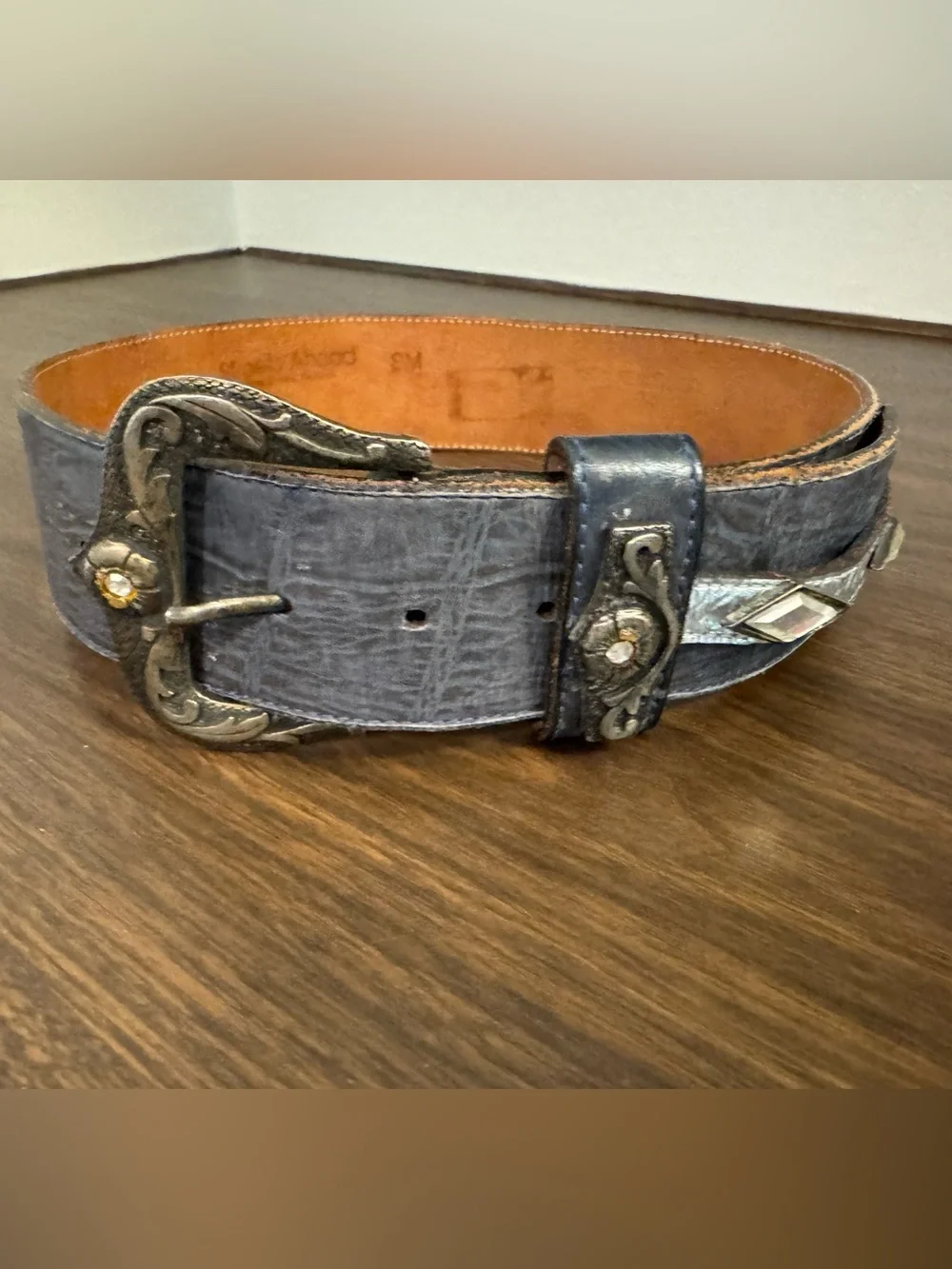 Streets Ahead Women’s Small Leather Western Belt Black Gray Crystal Embellished
